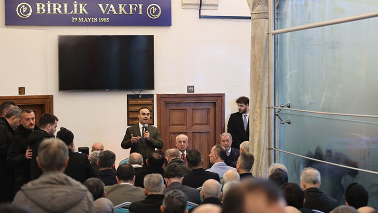 Türkiye Gönüllü Teşekküller Vakfı ve Birlik Vakfı iftar programı İstanbulda düzenlendi