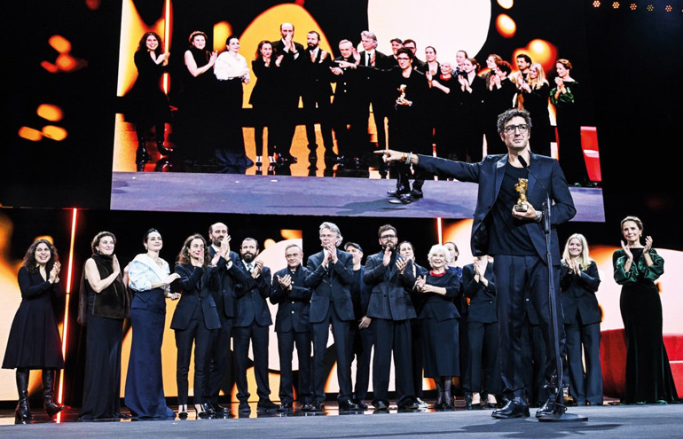 Berlinde Türk gecesi... Altın Ayı ödülü Sarı Zarflar’ın