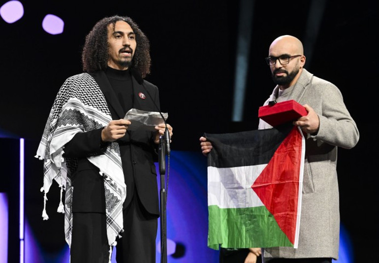 76. Berlin Film Festivali’nde Alman bakan salonu terk etti