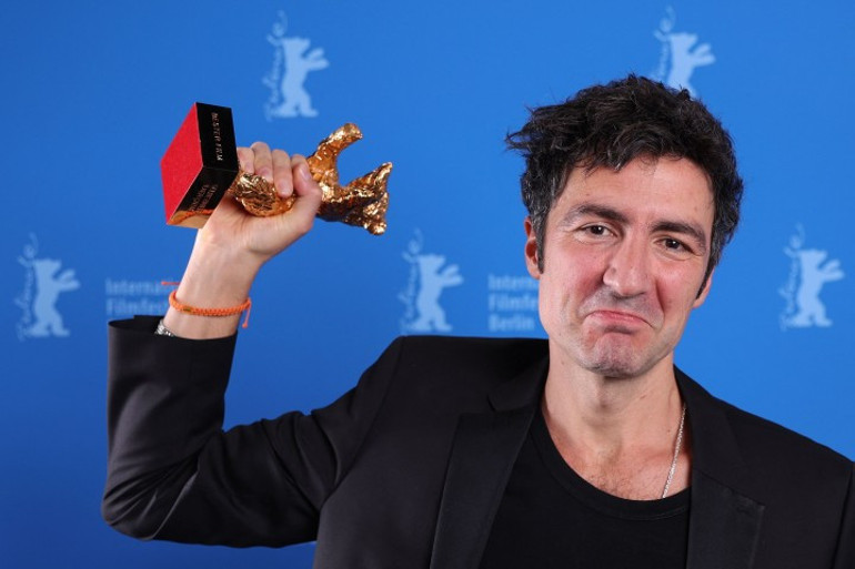 76. Berlin Film Festivali’nde Alman bakan salonu terk etti