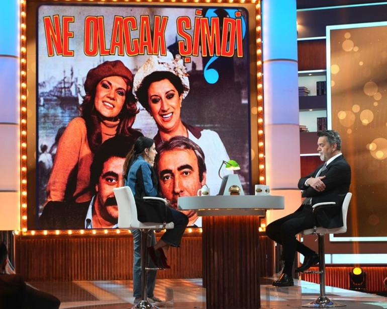 Beyazla kahkaha ve ödül akşamı