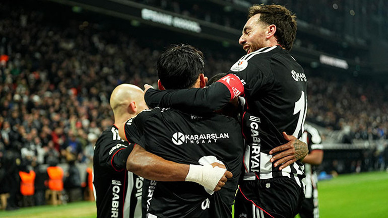 Beşiktaşın 4-0lık Göztepe zaferini Hürriyet yazarları değerlendirdi: Katkıları müthiş Tek maçta yediler