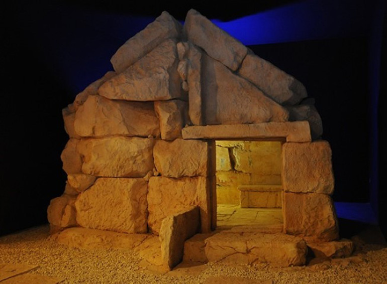 40 yıl boyunca emek verdiği yere külleri döküldü