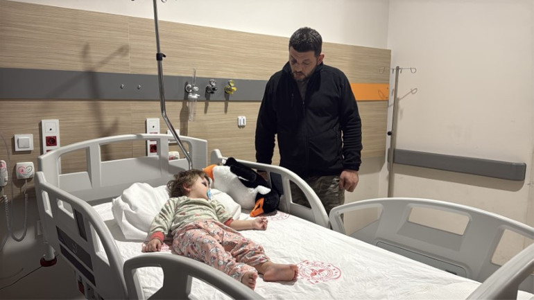 Türkiyeyi ayağa kaldıran olayda serbest kalan komşu konuştu: Çocuğun gözünün morarmasını buna bağladı