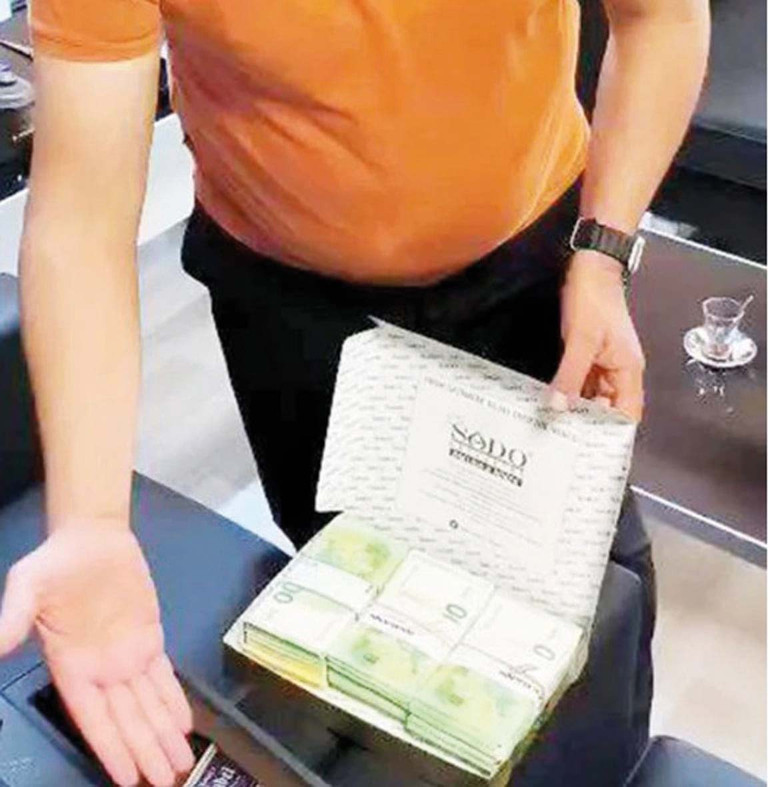 Baklava kutusundaki rüşvet Orhan Pamuk’tan esinlenme mi