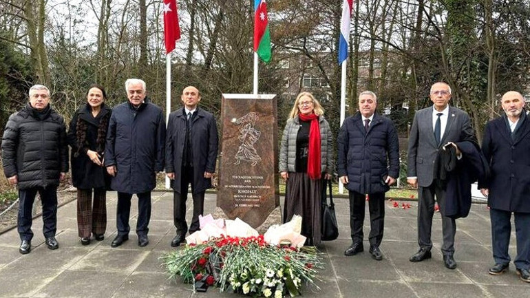 Lahey’de Hocalı için yükselen ortak vicdan