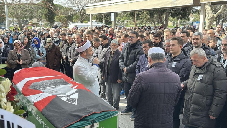 Bulgaristanda hayatını kaybeden Berk, memleketinde toprağa verildi