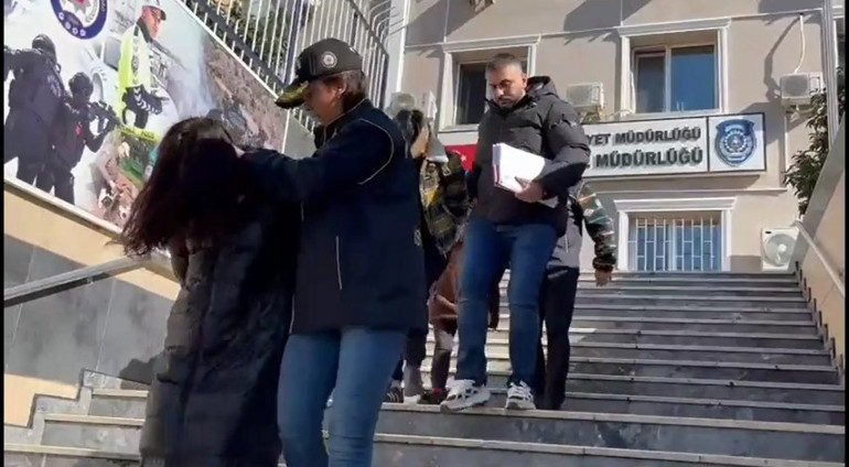  İstanbul Mahalleli ihbar etti, 3 kadın amacına ulaşamadan yakalandı