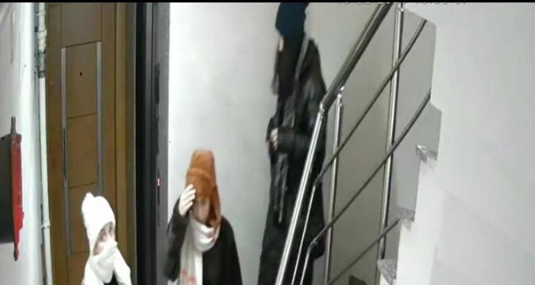  İstanbul Mahalleli ihbar etti, 3 kadın amacına ulaşamadan yakalandı