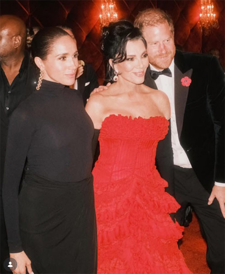 Sadece babasının sarayının değil zengin evinin kapıları da yüzlerine kapandı