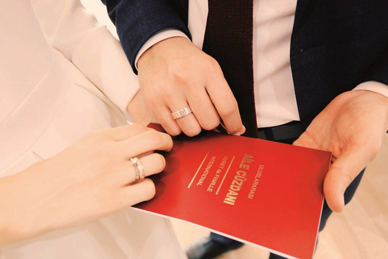 Evlilik hızı da düştü… Boşanmada rekor artışın sebebi ne