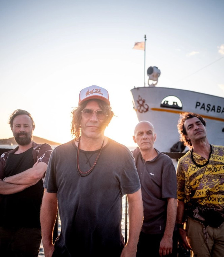 8 Mart’a ısınma turları…