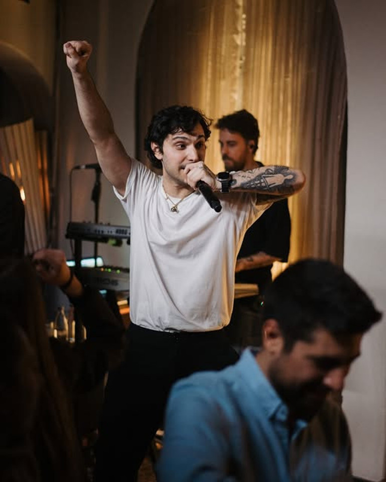 8 Mart’a ısınma turları…