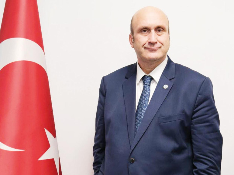 Sosyal medya düzenlemesi yolda... Anonim hesaplar kapanacak mı