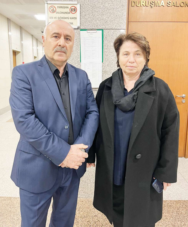 Mezarda evlat mahkemede torun acısı