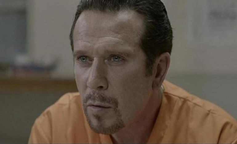 Ünlü oyuncu ahırda çıkan yangında hayatını kaybetti