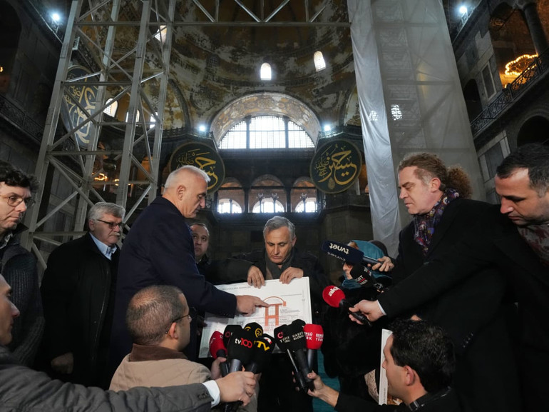  Ayasofyada süreç devam ediyor, Sultanahmette çalışmalar tamamlandı