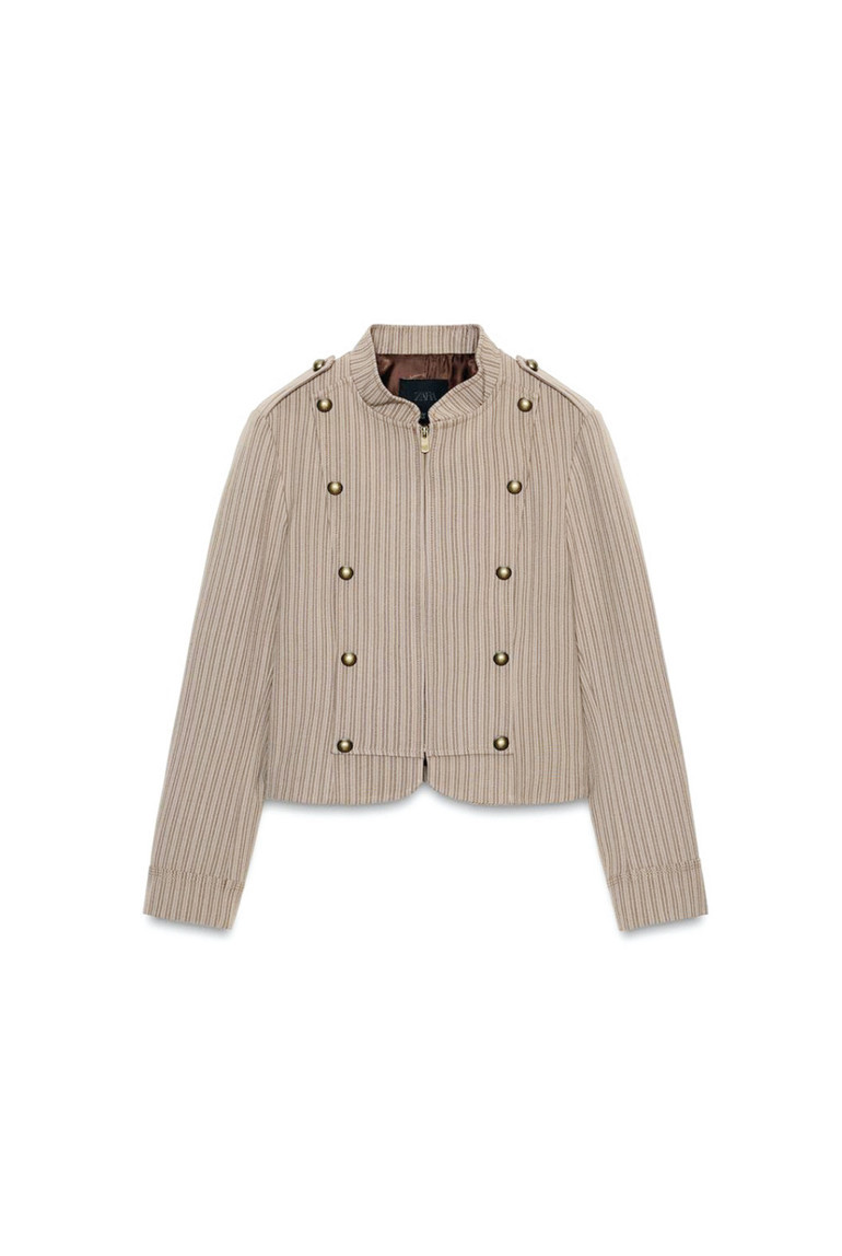 Gardıropta disiplin: Askeri ceket neden geri döndü