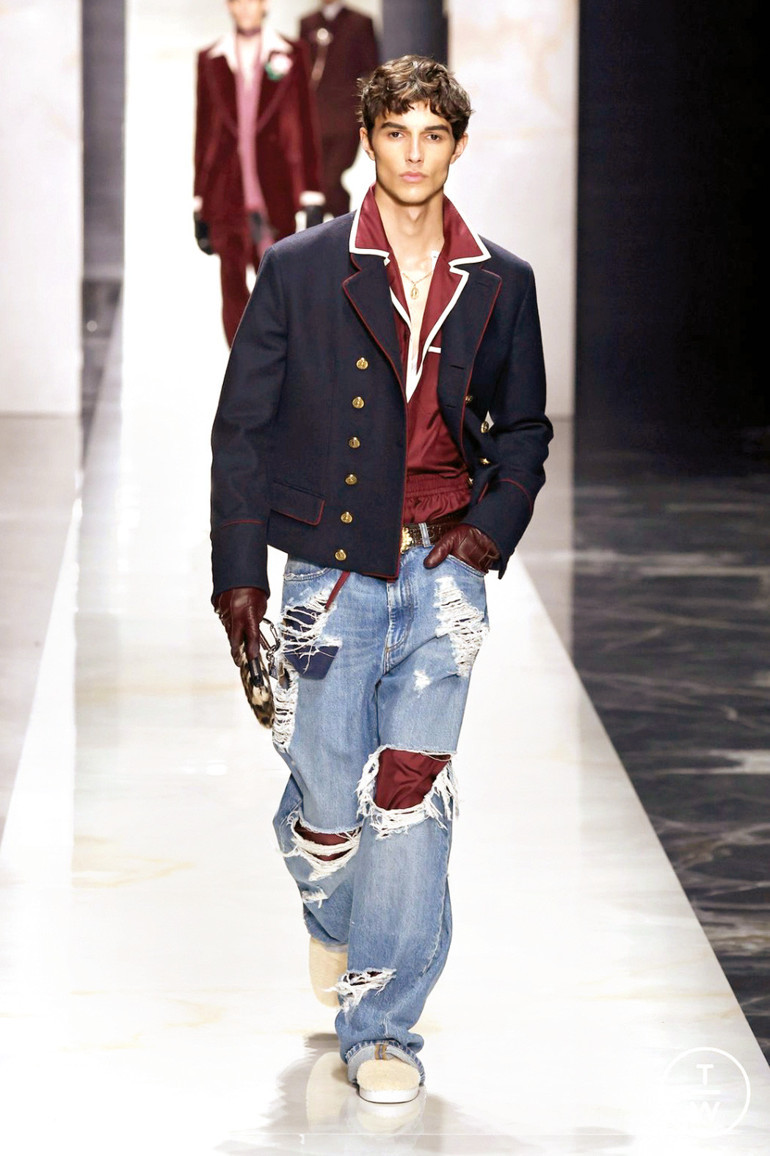 Gardıropta disiplin: Askeri ceket neden geri döndü