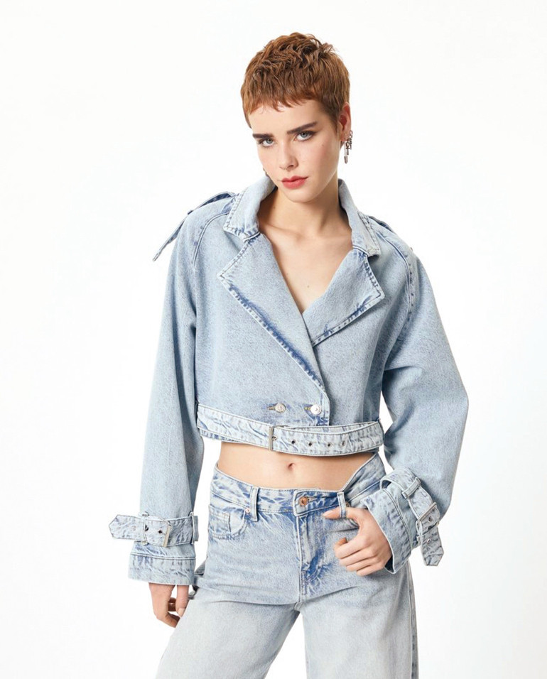 Gardıropta disiplin: Askeri ceket neden geri döndü