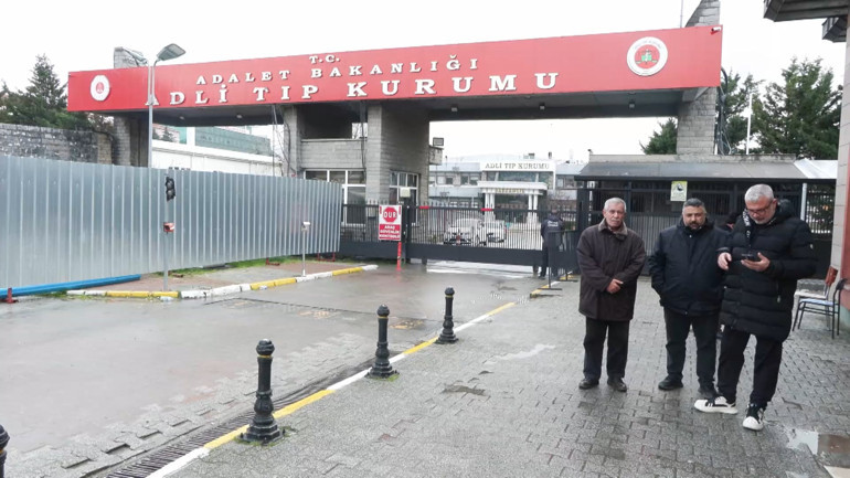 Esenyurtta yüz gerdirme faciası Yüksek dozda narkozdan öldü iddiası: Kesiyorlar, biçiyorlar; ondan sonra başınız sağ olsun diyorlar