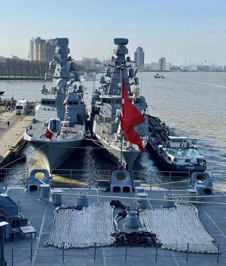 Türk denizciler Hollanda’da
