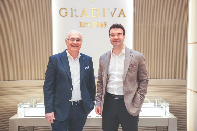 Gradiva Hilltown’da ‘çifte kutlama’