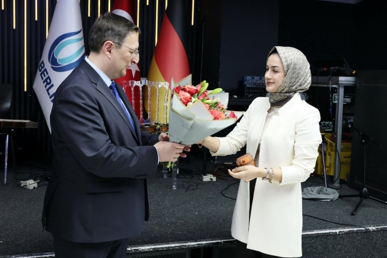 UID iftarında birlik ve dayanışma sergilendi