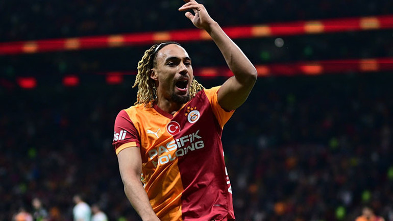 Galatasarayın Alanyaspor galibiyetine Osimhen & Torreira damgası