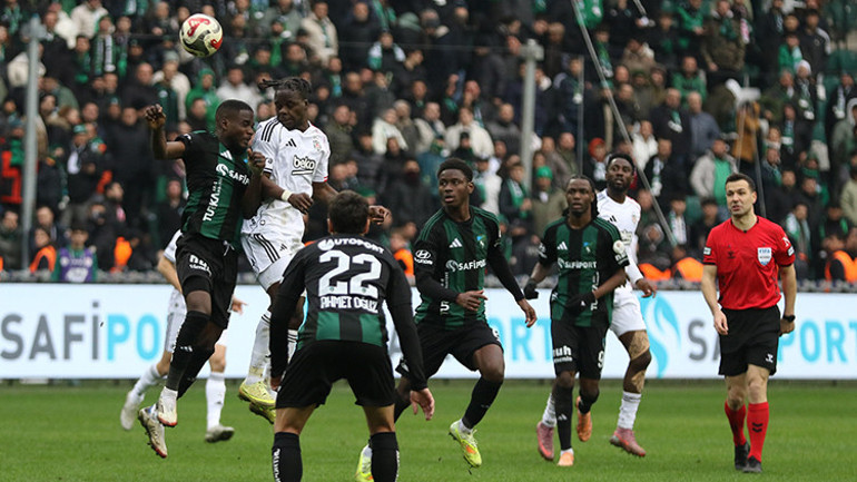Beşiktaşa Kocaelispor galibiyeti sonrasında övgü: Sezonun hikayesini değiştirdi adeta