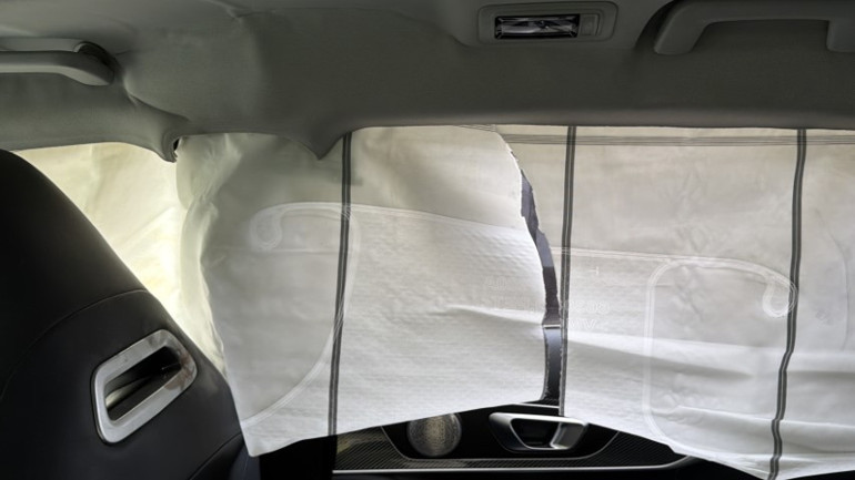 Sıfır aldığı otomobille kaza yaptı, olay sonrası firmaya dava açtı