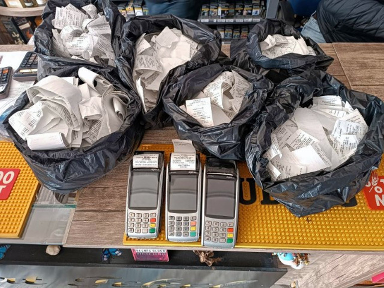 Telefon tamircisi görünümüyle çalışıyorlardı Kurdukları düzen ortaya çıktı: 11 gözaltı