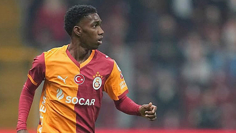 Galatasarayda erken ayrılık Yeni takımını duyurdular