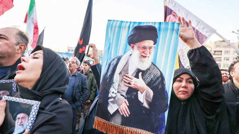 Hamaney’i böyle vurmuşlar... CIA yer gösterdi İsrail bombaladı