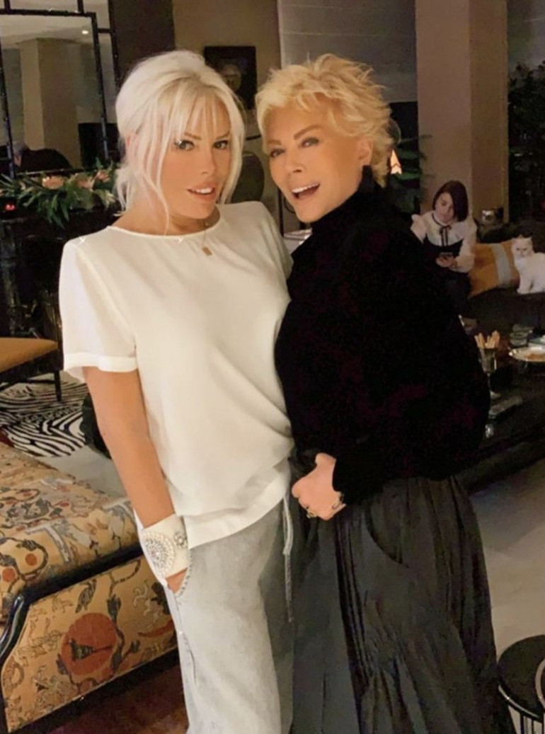  Saçım dökülünce ben de sarsıldım