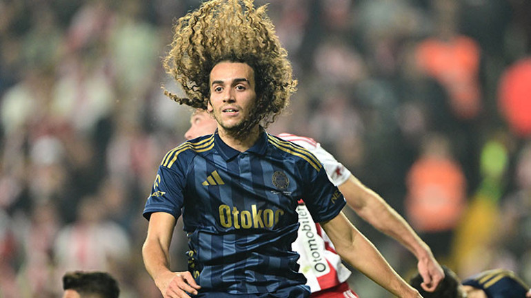 Antalyaspor-Fenerbahçe maçı sonrası yazdılar: Kasırganın tetiklenmesine neden olabilir