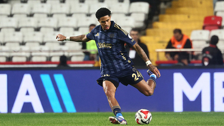 Fenerbahçenin beraberliği sonrası Nihat Kahveciden Sidiki Cherif eleştirisi İlk yarı sahada yok