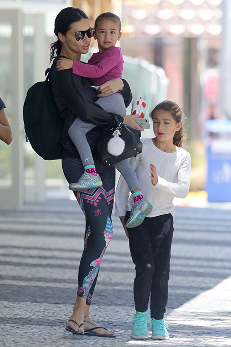 İlk evliliğini komşuyla ihanet bitirmişti... 40 yaşından sonra doğurduğu üçüncü çocuğunu kendine benzetti