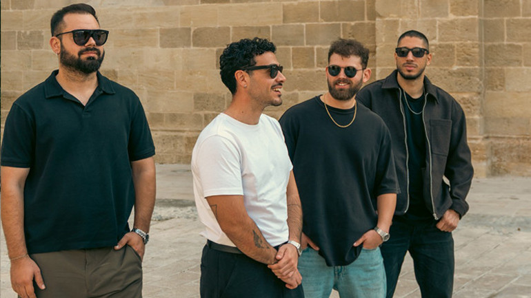 REVAdan yeni şarkı müjdesi: Kal Yanımda...