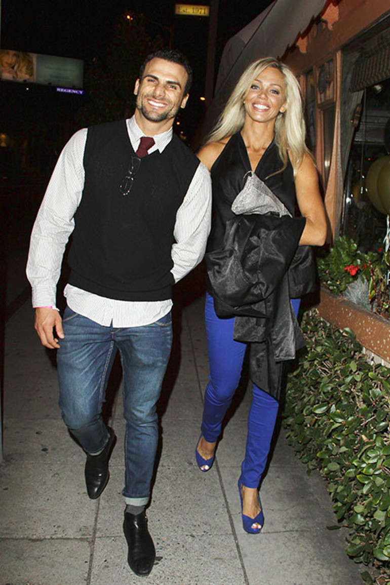 Tam milyoner olmak üzereydi ki sokaklara düştü... Artık kendi bile ağlıyor haline