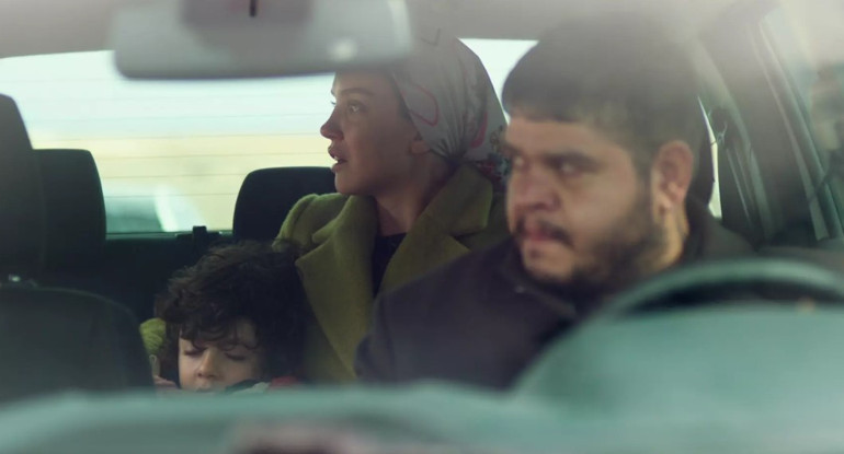 Uzak Şehirin 52. bölümünde neler oldu Alyanın büyük çaresizliği