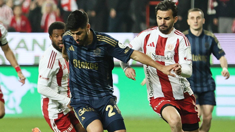  Çok acı çekti Tarihi hayal kırıklığı ile elenebilirdi