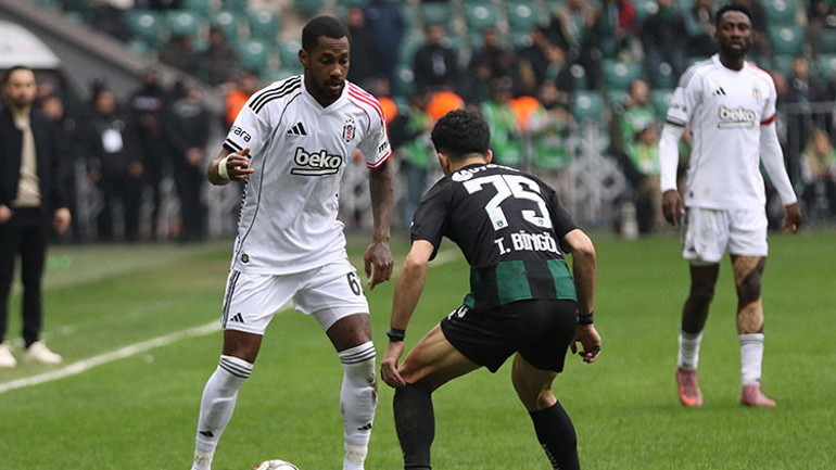  Çok acı çekti Tarihi hayal kırıklığı ile elenebilirdi