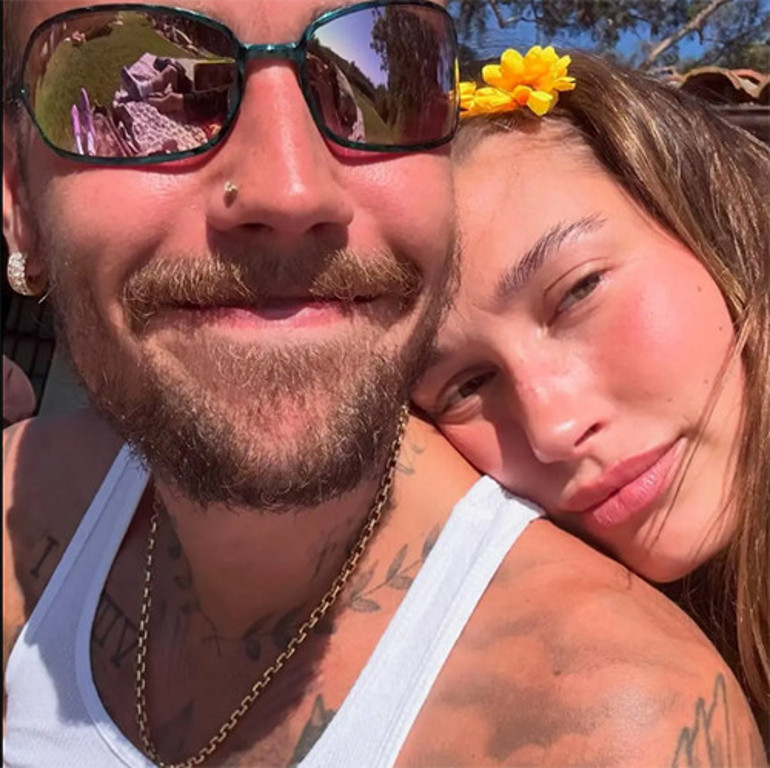 Şöhret yolunu yürürken çok seferler tökezlemişti… Güzel karısı yanında, oğlu beşiğinde uykuda… Yeni yaşına tüm dilekleri gerçek olarak girdi