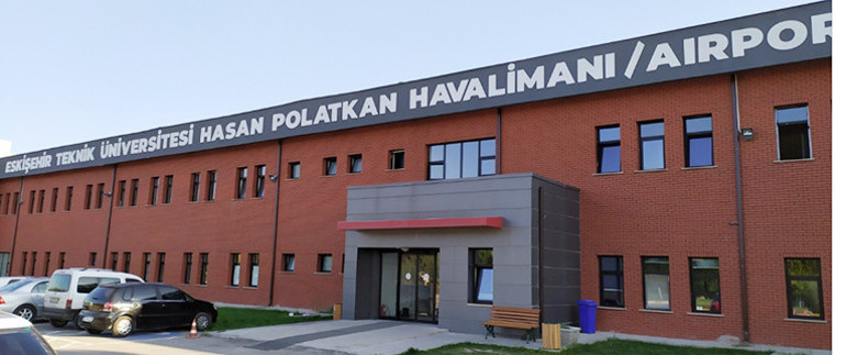 İçinden airbus geçen üniversite