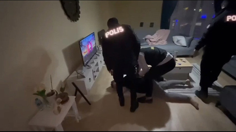 14 ilde Son istasyon operasyonu: 25 tutuklama