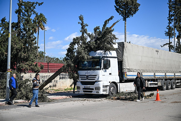 Meteoroloji tarih verdi: Kar, sağanak ve fırtına geri geliyor Karadeniz üzerinden geliyor, kuvvetli olacak