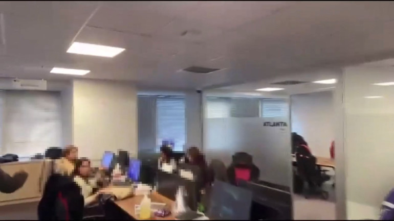  Şişlideki ofislerinde gözaltına alındılar