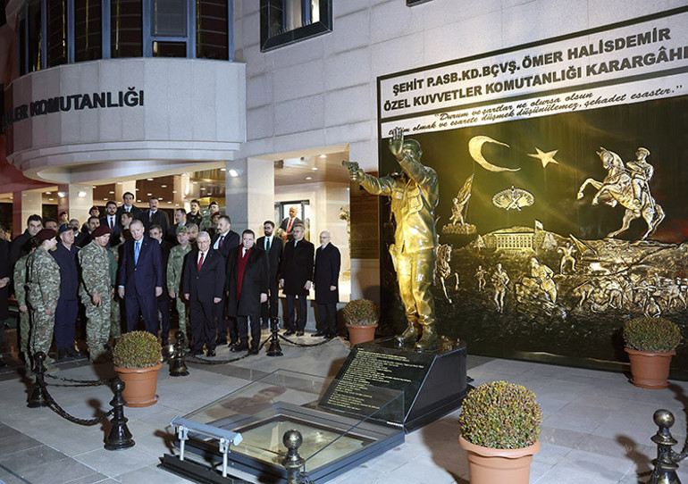 Son dakika… Cumhurbaşkanı Erdoğandan düşürülen füze uyarısı: Bir daha aynı olay yaşanmasın diye uyarılarımızı en net şekilde yapıyoruz