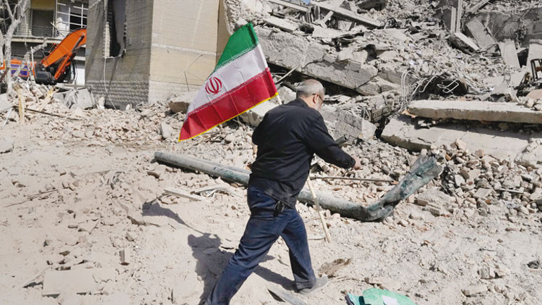 Türkiye’ye yönelen İran füzesine Türkiye’nin bakışı